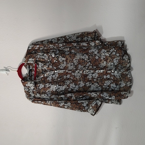 5 Pound Not So Mystery Box Size 26/28 (7 Items) - Picture 2 of 8